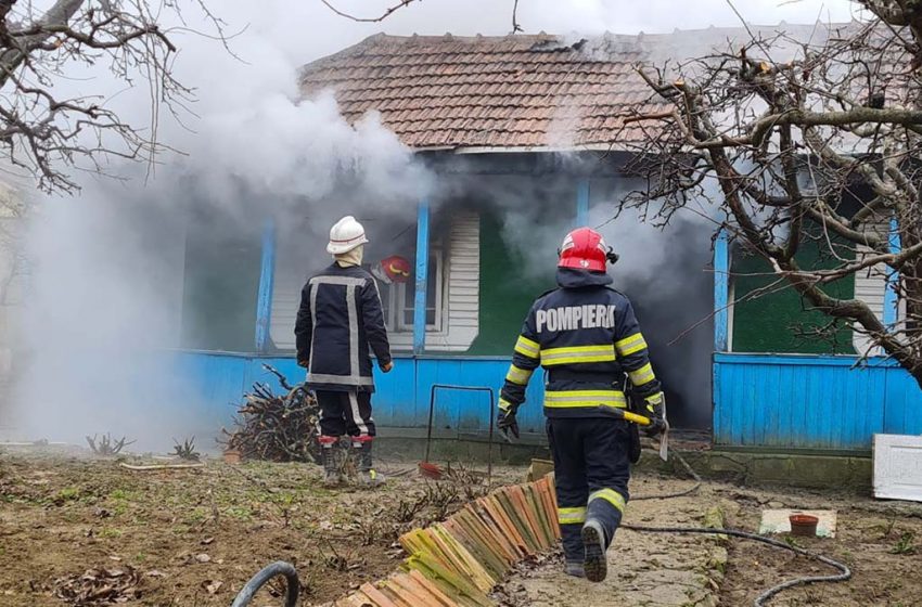  Incendiu la o locuinta din localitatea Pietrăria din comuna Bârnova