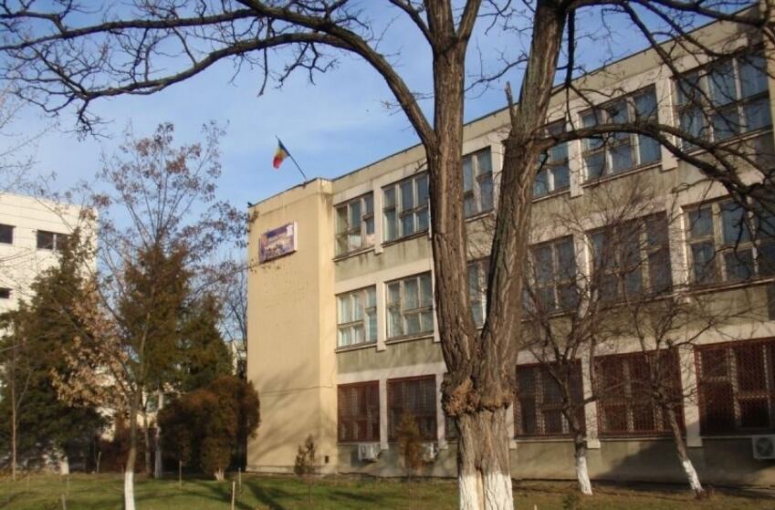  Licitatie pentru reabilitarea termica a Colegiului „Ion C. Ștefănescu” din Iasi