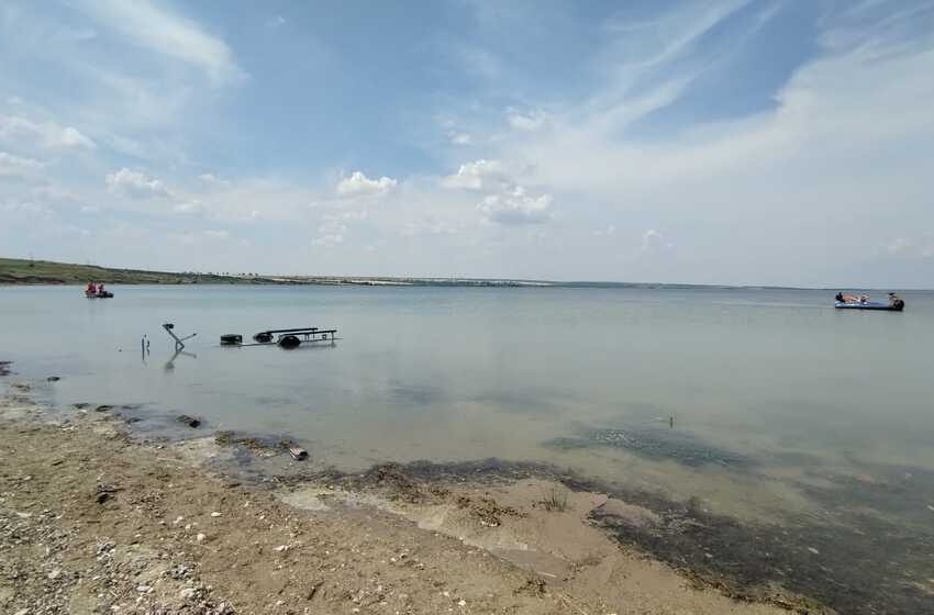  Un bărbat s-a inecat în “marea Moldovei”! Mai multe echipaje de scafandri l-au cautat timp de mai multe ore