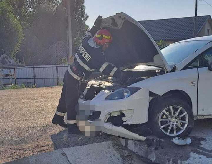  Două persoane au ajuns la spital în urma unui accident produs în localitatea Copălău