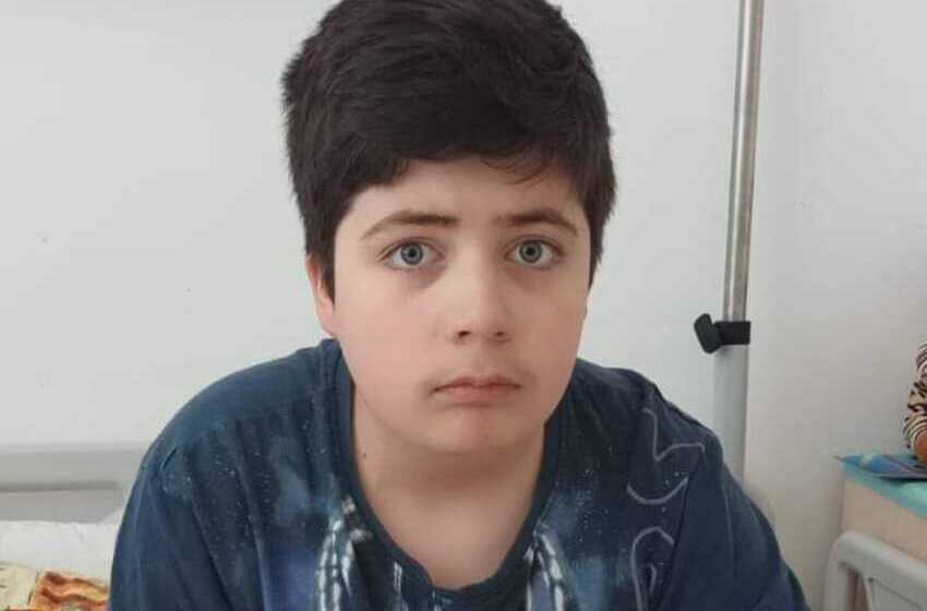  Un baiat de 14 ani internat la Spitalul „Sf.Maria” în stare critică are nevoie urgentă de concentrat trombocitar, cu grupa de sânge 01 pozitiv