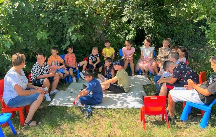  Peste 70 de copii din mediul rural ieșean au participat timp de două luni la Școala de Vară, un proiect inițiat de Fundația Bethany