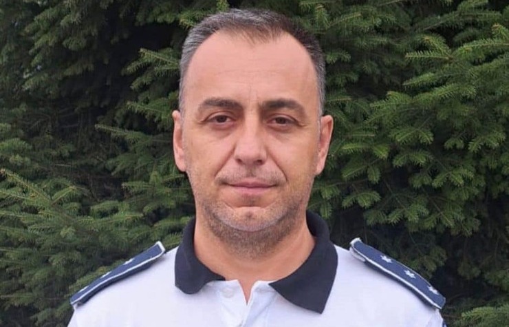  Un politist examinator a salvat viata unei femei de 45 de ani care facuse stop cardio-respirator in timpul examenului auto