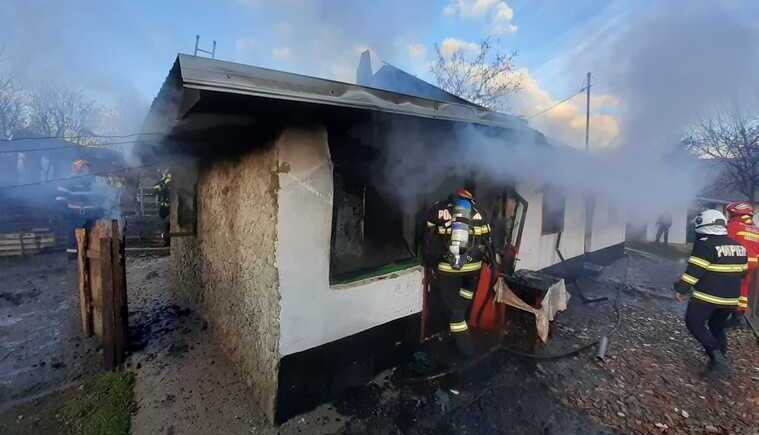  Tragedie in comuna Belcesti! O femeie de 65 a fost gasita carbonizata in urma unui incendiu izbucnit la o casa din localitatea Ciorani