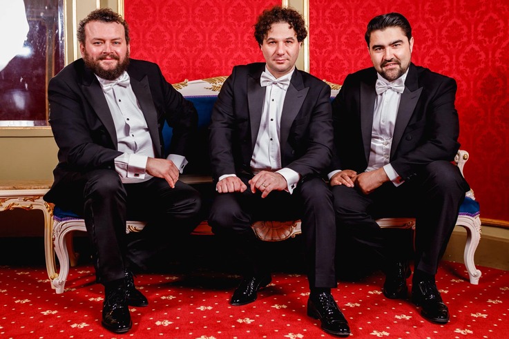  Spectacol dedicat femeii sustinut de cei 3 tenori ieseni la Sala Unirii, marti, 5 martie