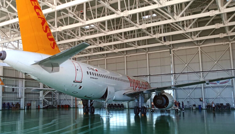  Un liceu din Iasi va fi acreditat pentru calificari profesionale in domeniul aviatiei