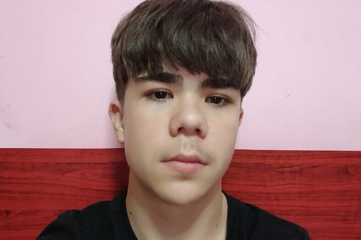  Un tânăr de 16 ani cu o afecțiune cardiacă rară și complexă are nevoie de o intervenție chirurgicala complexa pentru a putea spera la un viitor mai bun