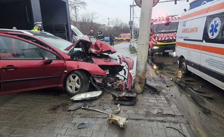  Grav accident de circulatie pe Bulevardul Nicolae Iorga din Iasi in aceasta dupa-amiaza