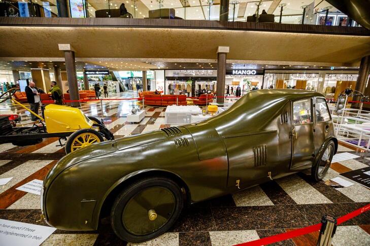  Exponate ale Pavilionului României de la Bienala de Arhitectură Veneția 2023 pot fi văzute în Palas Iași