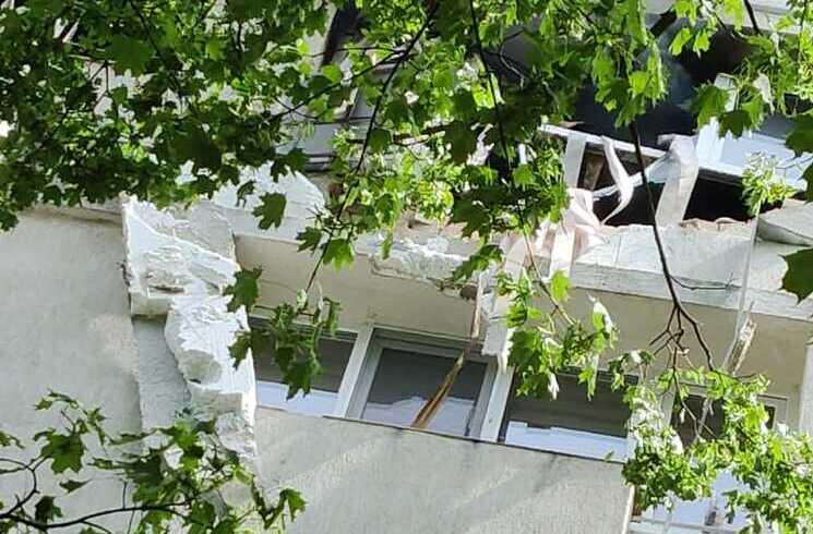  Explozie la un bloc din zona Copou