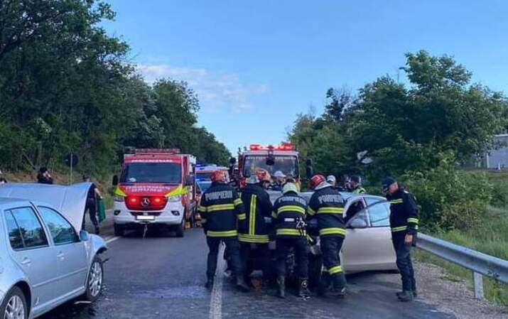  Accident la Breazu in aceasta seara! Doua persoane au fost transportate la spital
