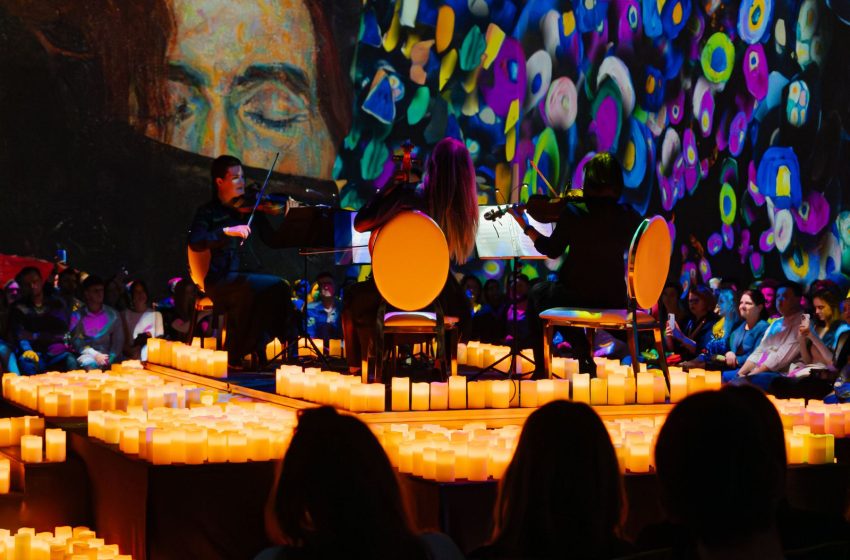  Concert multiSENZORIAL Kids Edition, la MINA Pop-Up de la Palas Campus. Proiecţii 360º şi muzică din desene animate, intrepretată de un cvartet de coarde sonore, la lumina lumânărilor