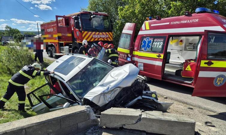  Un barbat si-a pierdut viata in urma unui accident produs in aceasta dupa-amiaza pe DJ 135