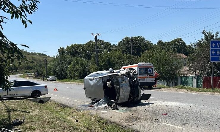  Accident grav la Coropceni! Doi copii și un adult au fost răniți
