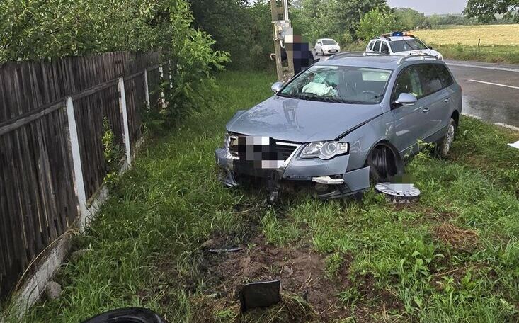  Trei ieseni au fost raniti intr-un accident rutier produs in localitatea Dragomiresti