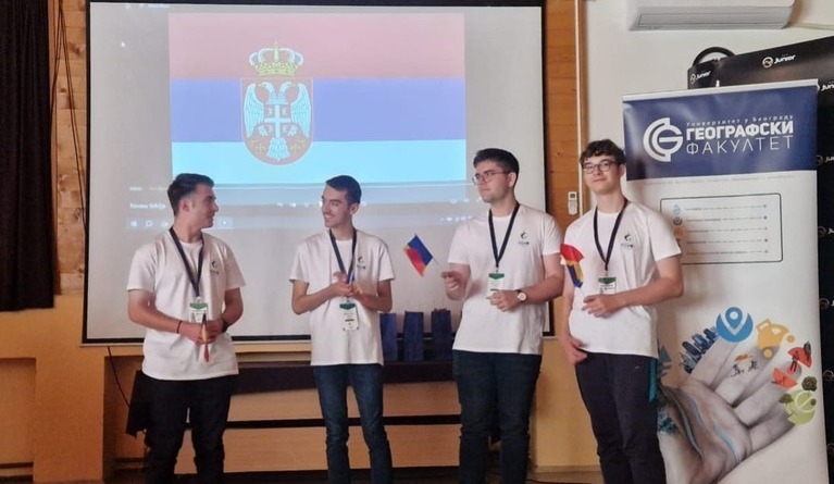  Rezultate de exceptie pentru elevii ieseni Daniel Hanganu si Andrei Moga la Olimpiada Internațională de Geografie pentru Europa Centrală, de Sud și Sud-Est