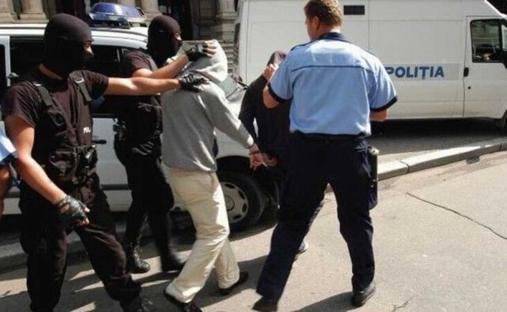  Doi frați din judetul Iasi au fost reținuți după o bătaie sângeroasă