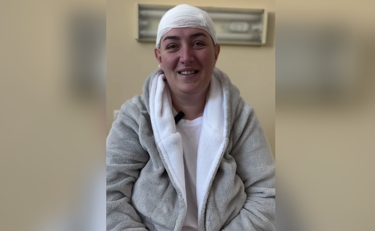  Un nou succes al neurochirurgilor ieșeni: O tânără mamă a învins o tumoră cerebrală de 7 cm