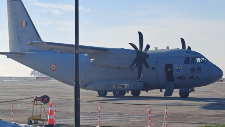  Un bebelus cu probleme cardiace a fost transportat la Milano cu un avion Spartan al Fortelor Aeriene Romane