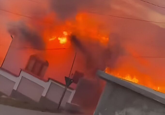  Incendiu devastator în Brăhășești in aceasta dupa-amiaza: flăcările au distrus o casă