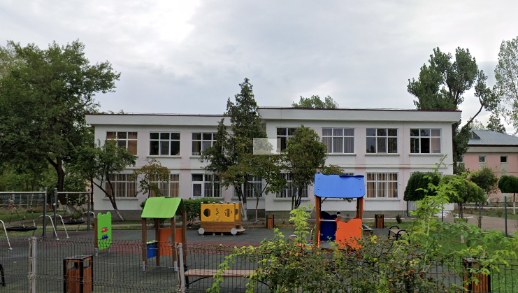  Cresa „Sf.Maria” din Iasi angajeaza infirmiere, ingrijitoare, ajutor de bucatar si muncitori calificati