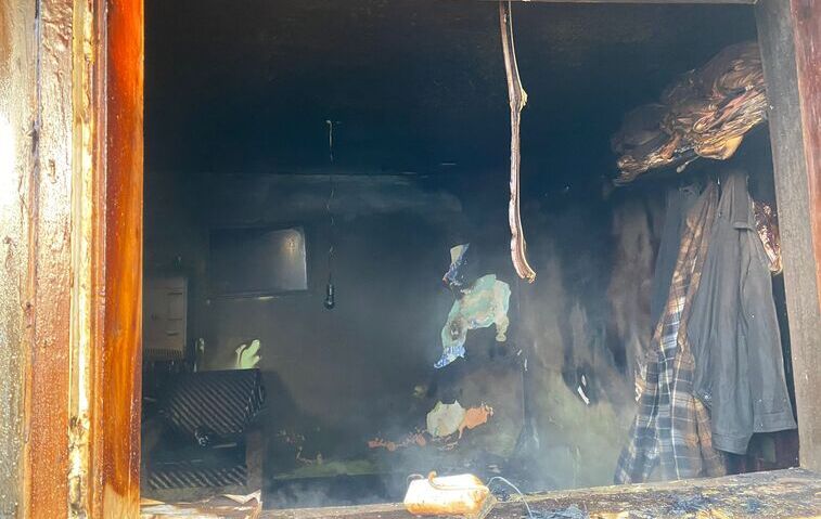  Tragedie in aceasta dimineata: Un barbat a fost gasit carbonizat in urma unui incendiu produs de o țigară lăsată nesupravegheată