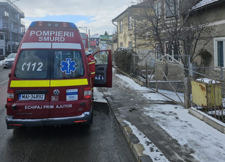  O lumânare aprinsă a dus la o tragedie în această după-amiază