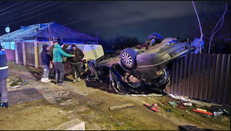 Accident cu 4 răniți în zona Rediu