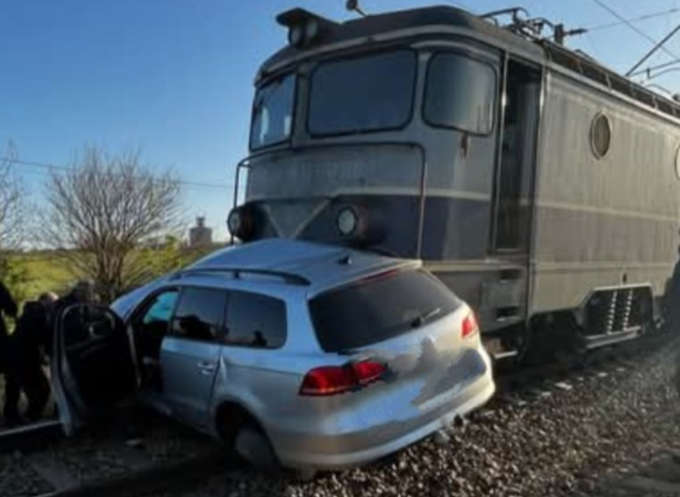  Grav accident feroviar în această dimineață în Podu Iloaiei