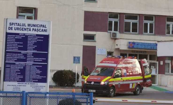 Bărbat de 44 de ani grav rănit în urma unei agresiuni violente în parc.
