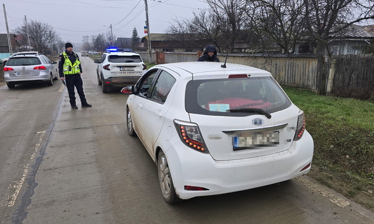  Dosar penal pentru un șofer din Iași prins cu 4  migranți ilegali in mașină
