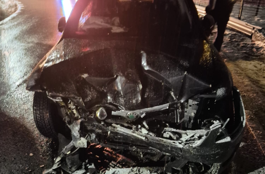  Cinci persoane rănite, după un accident în care a fost implicat un ieșean