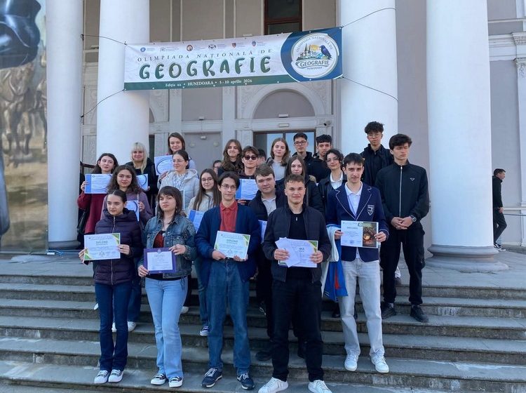  Ei sunt mândria orașului nostru! Elevii ieșeni au dominat Olimpiada Națională de Geografie