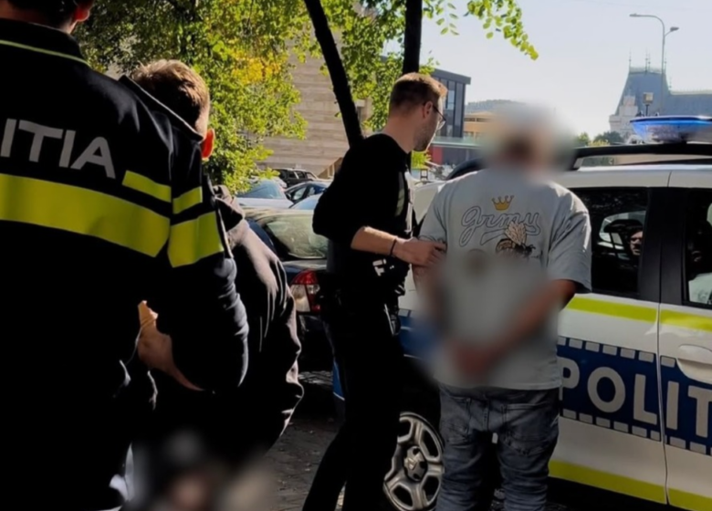  Jaf de proporții pe un șantier din județul Iași: 24 de apartamente vandalizate și cablurile smulse din pereți. Trei tineri au fost arestați