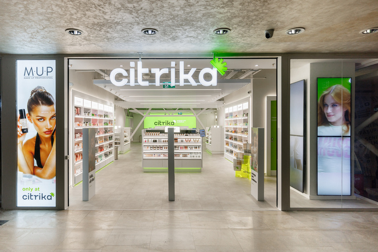  Citrika, retailerul de beauty cu peste 10.000 de produse, deschide în Iulius Mall Iași primul său magazin fizic și lansează categoria de parfumerie