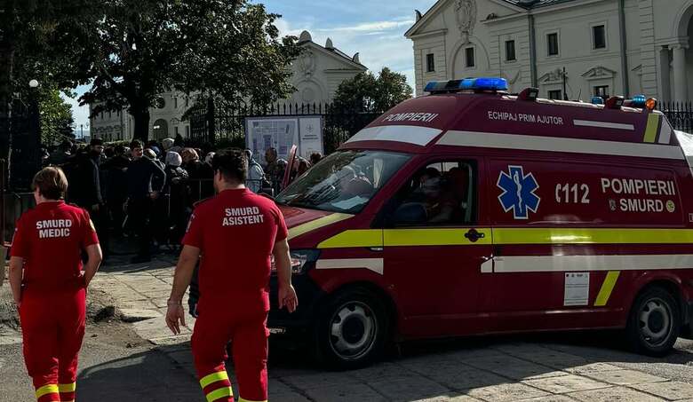  Alerta medicală la Pelerinajul Sfintei Parascheva: doi pelerini au ajuns in stare CRITICA la urgente